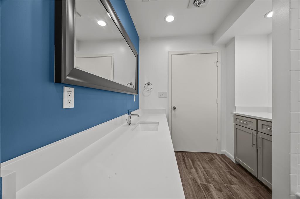 Houston, Texas 77074, United States, 3 Bedrooms Bedrooms, ,1 BathroomBathrooms,Residential,Pending,13786