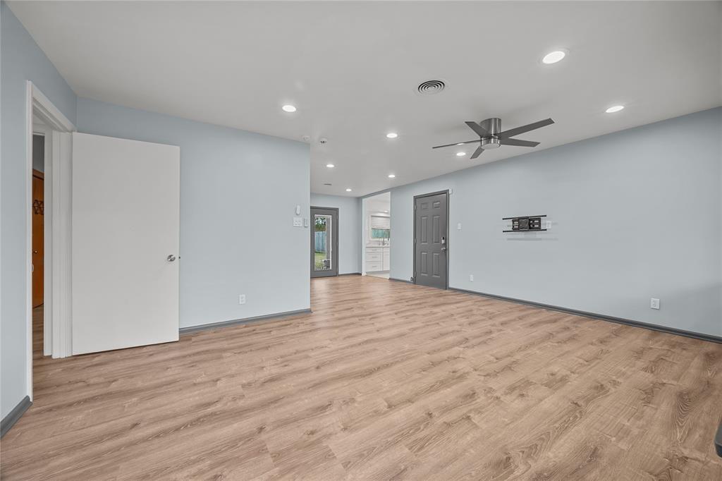 Houston, Texas 77074, United States, 3 Bedrooms Bedrooms, ,1 BathroomBathrooms,Residential,Pending,13786