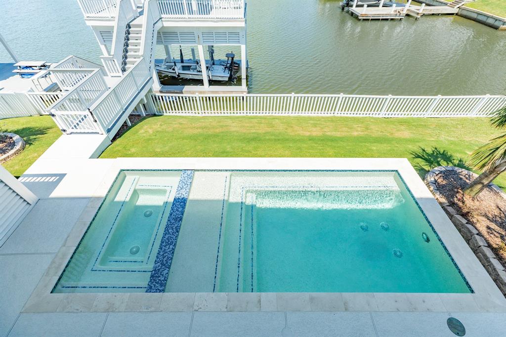 4115 Bluewing Teal Court, Galveston, Texas image 38
