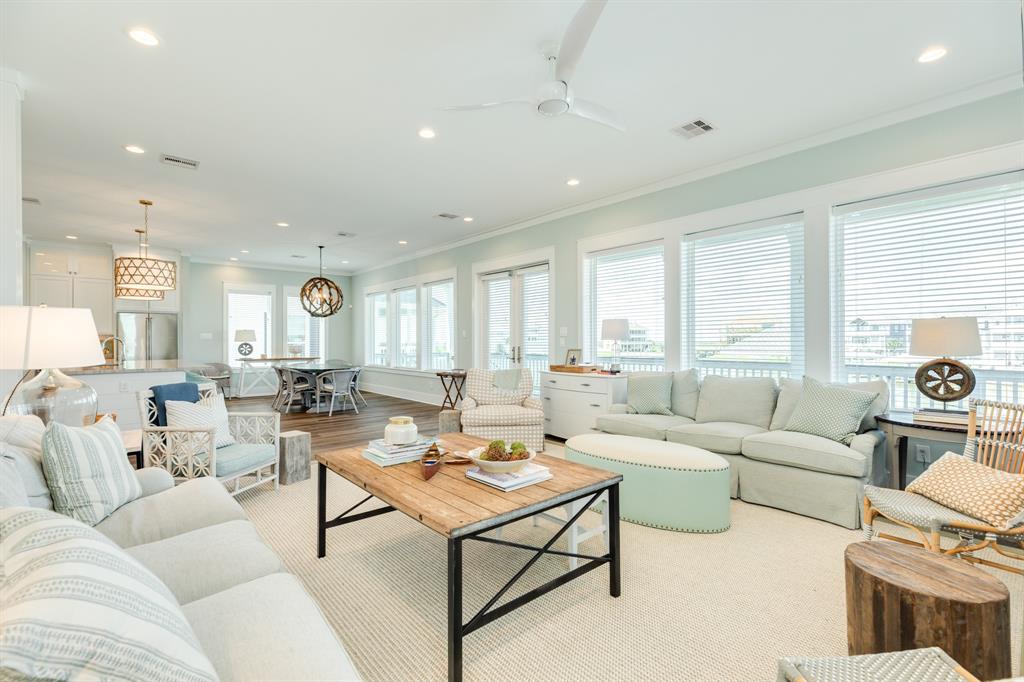 4115 Bluewing Teal Court, Galveston, Texas image 12