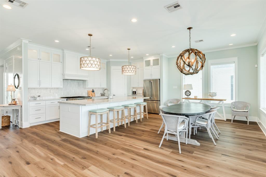 4115 Bluewing Teal Court, Galveston, Texas image 7