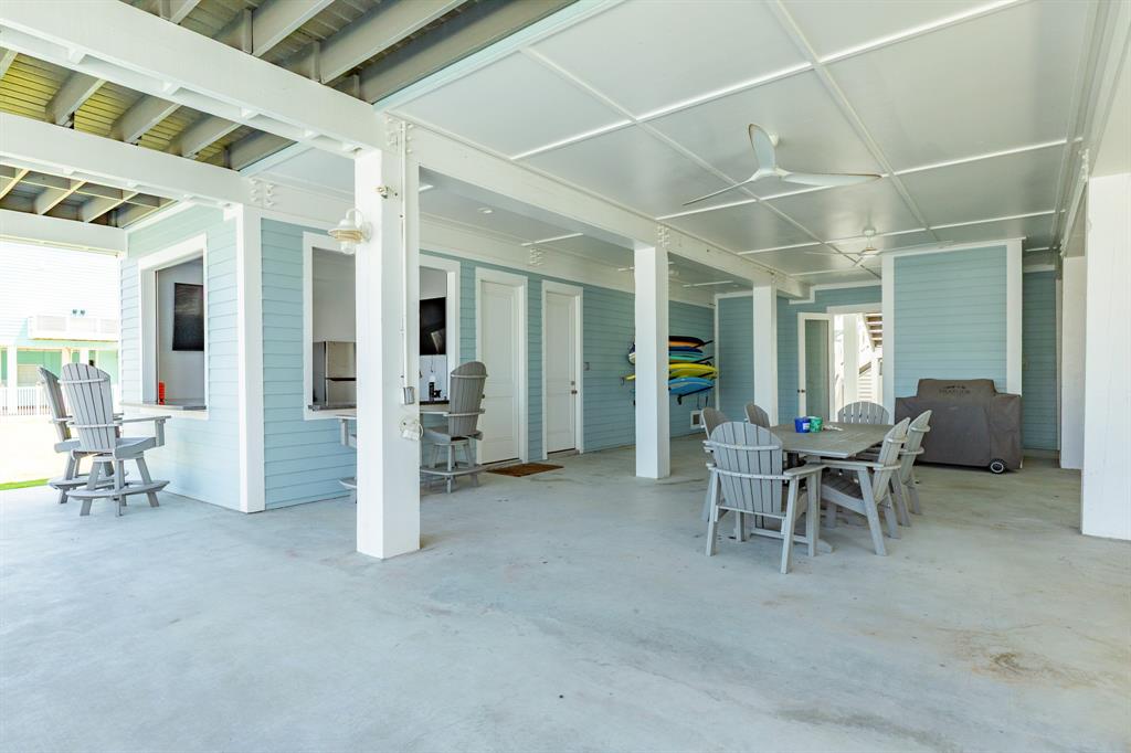 4115 Bluewing Teal Court, Galveston, Texas image 36
