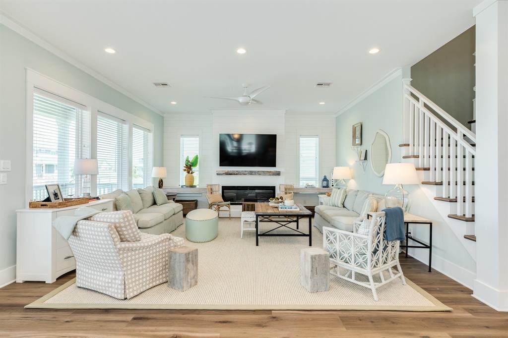 4115 Bluewing Teal Court, Galveston, Texas image 10