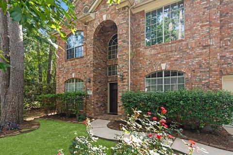 Single Family Residence in The Woodlands TX 42 Taupewood Place.jpg