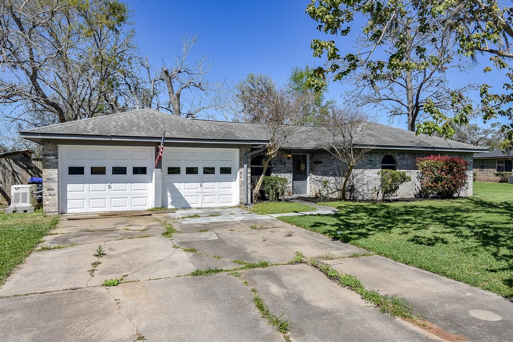 57 E Candlewood, Lake Jackson, Texas image 27