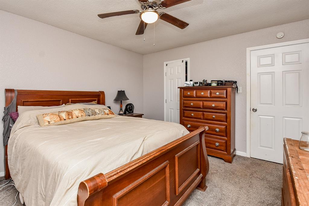 57 E Candlewood, Lake Jackson, Texas image 15