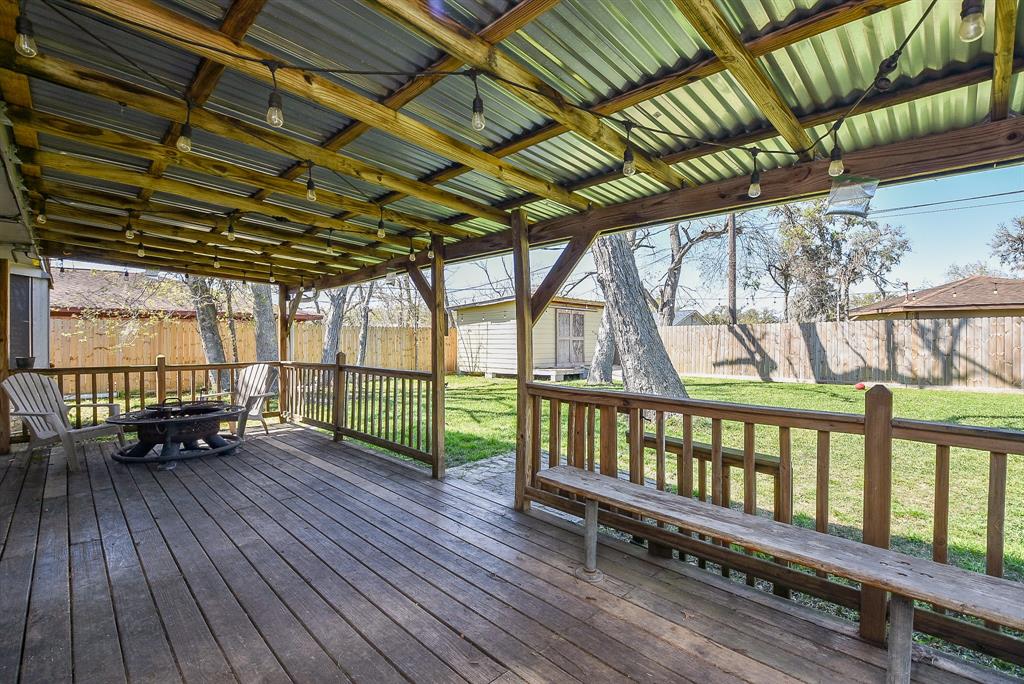 57 E Candlewood, Lake Jackson, Texas image 13