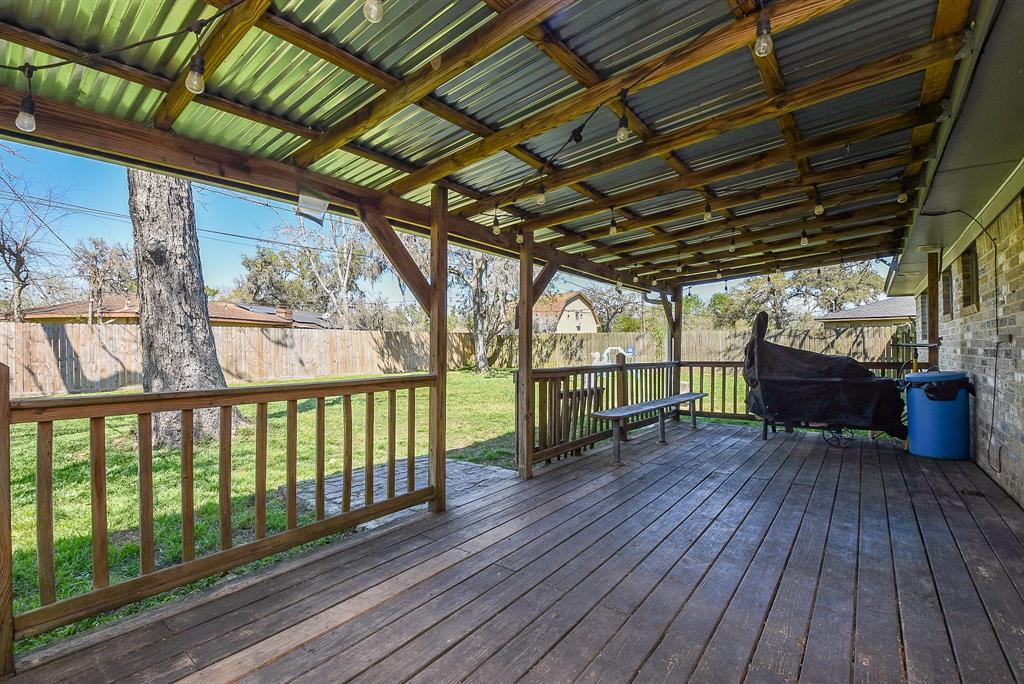 57 E Candlewood, Lake Jackson, Texas image 24