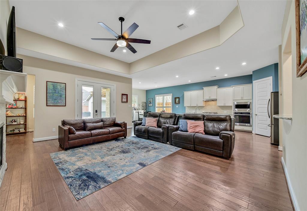 4075 Northern Spruce Drive, Spring, Texas image 3