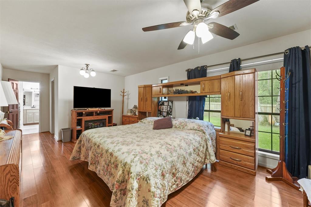 103 Whippoorwill Drive, Livingston, Texas image 14