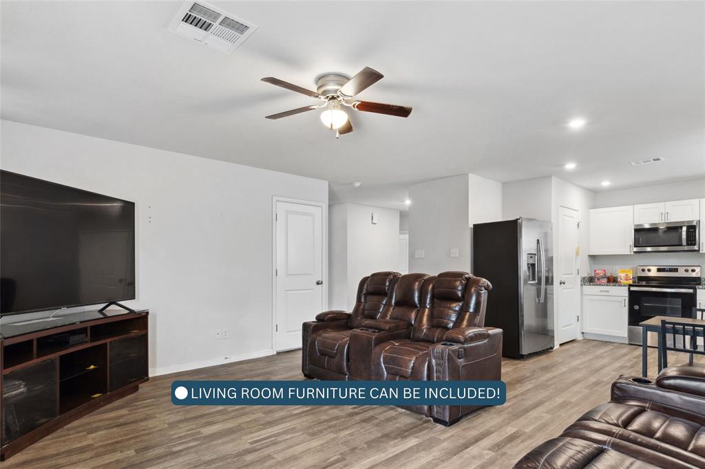15515 Taylorcrest Drive, Conroe, Texas image 3