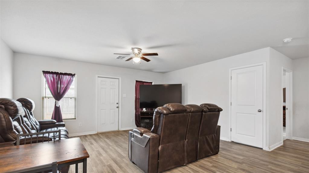 15515 Taylorcrest Drive, Conroe, Texas image 4