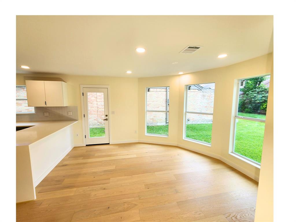 6658 Radley Drive, Spring, Texas image 13