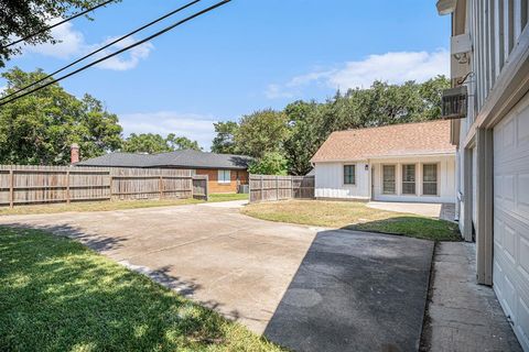 A home in La Porte