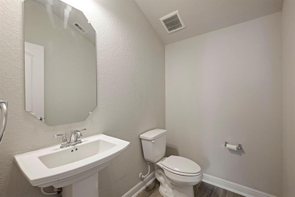 24714 Longwood Forest Drive, Spring, Texas image 38