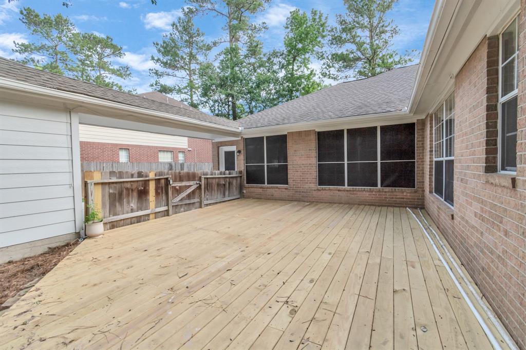 19 Long Springs Place, The Woodlands, Texas image 43