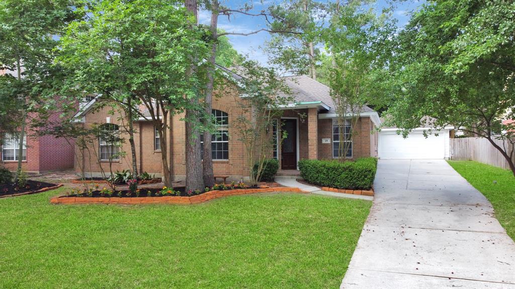 19 Long Springs Place, The Woodlands, Texas image 1