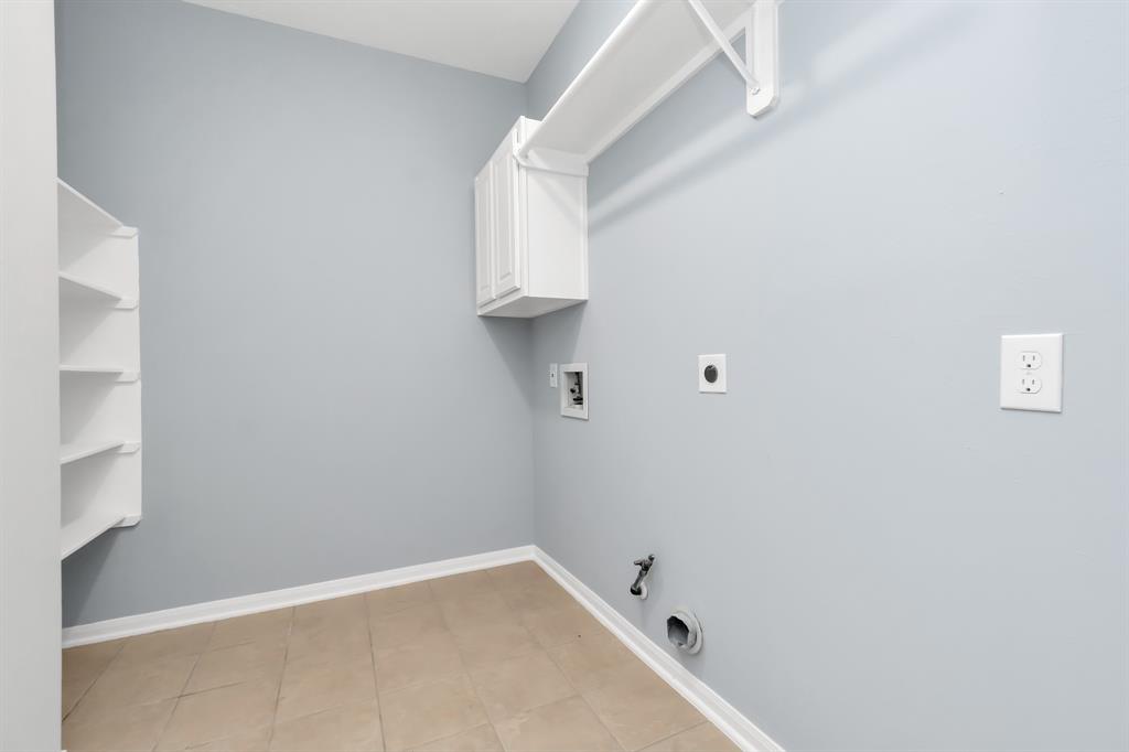 19 Long Springs Place, The Woodlands, Texas image 36