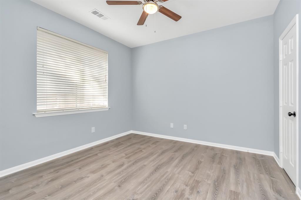 19 Long Springs Place, The Woodlands, Texas image 31