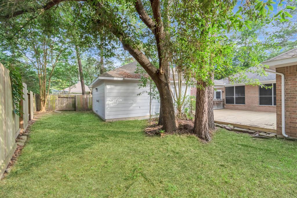 19 Long Springs Place, The Woodlands, Texas image 46