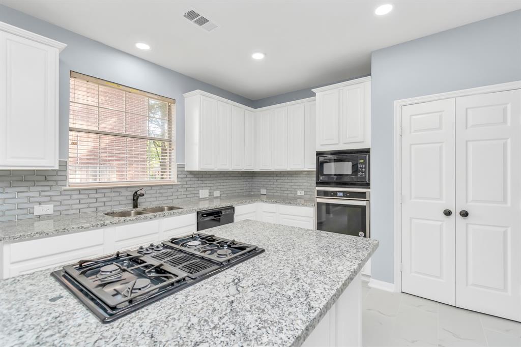 19 Long Springs Place, The Woodlands, Texas image 20