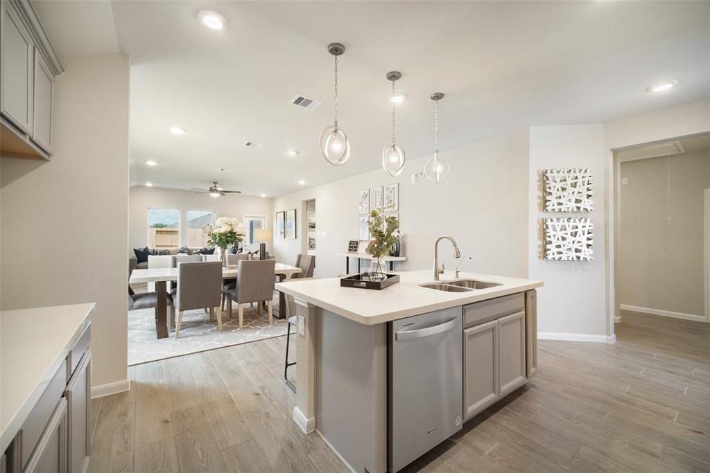 2806 English Laurel Drive