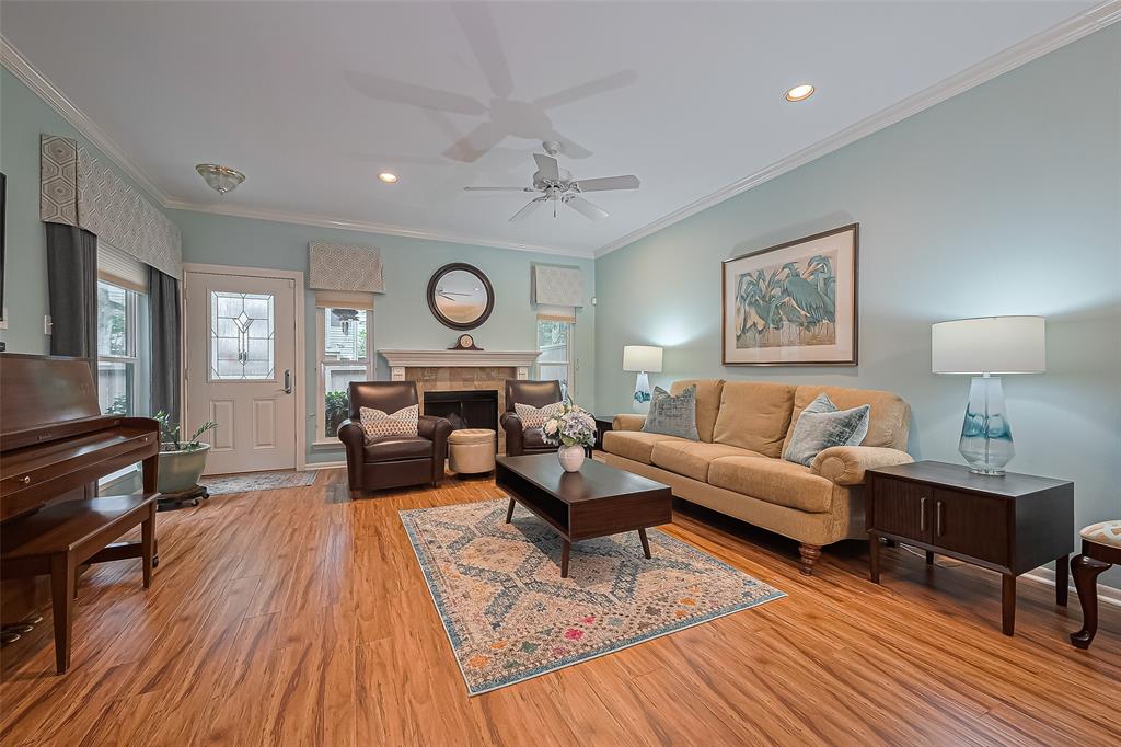 11705 Lakeside Place Drive, Houston, Texas image 5