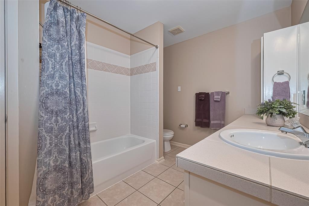 11705 Lakeside Place Drive, Houston, Texas image 27