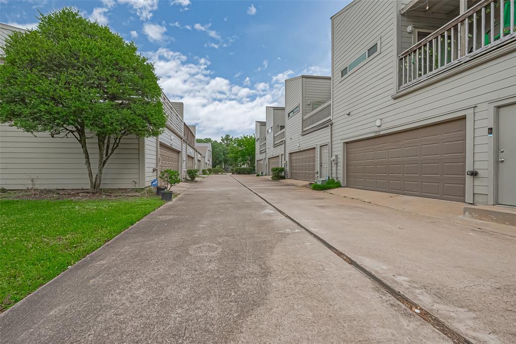 11705 Lakeside Place Drive, Houston, Texas image 33