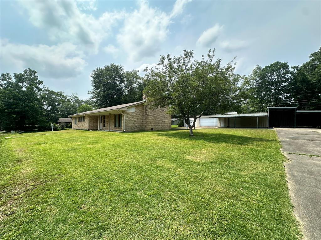 200 Sassafras Lane, Village Mills, Texas image 2