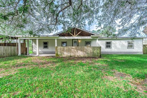 A home in Manvel