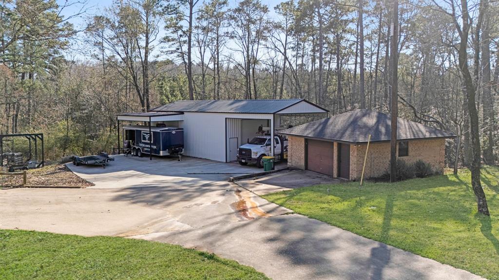 233 Pebble Creek, Livingston, Texas image 4