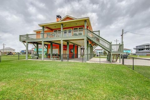 A home in Crystal Beach