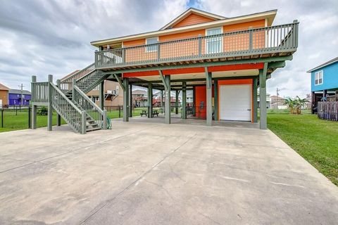 A home in Crystal Beach