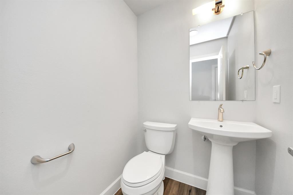 14 Tall Sky Place, The Woodlands, Texas image 13
