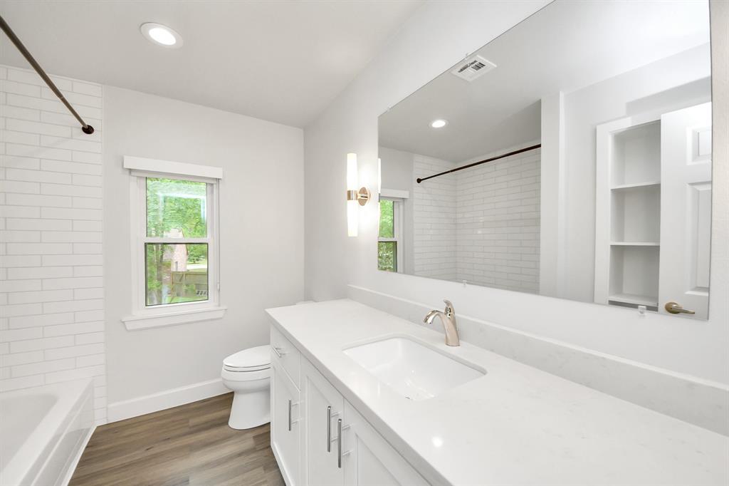 14 Tall Sky Place, The Woodlands, Texas image 38