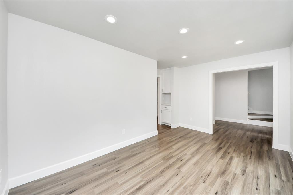 14 Tall Sky Place, The Woodlands, Texas image 15