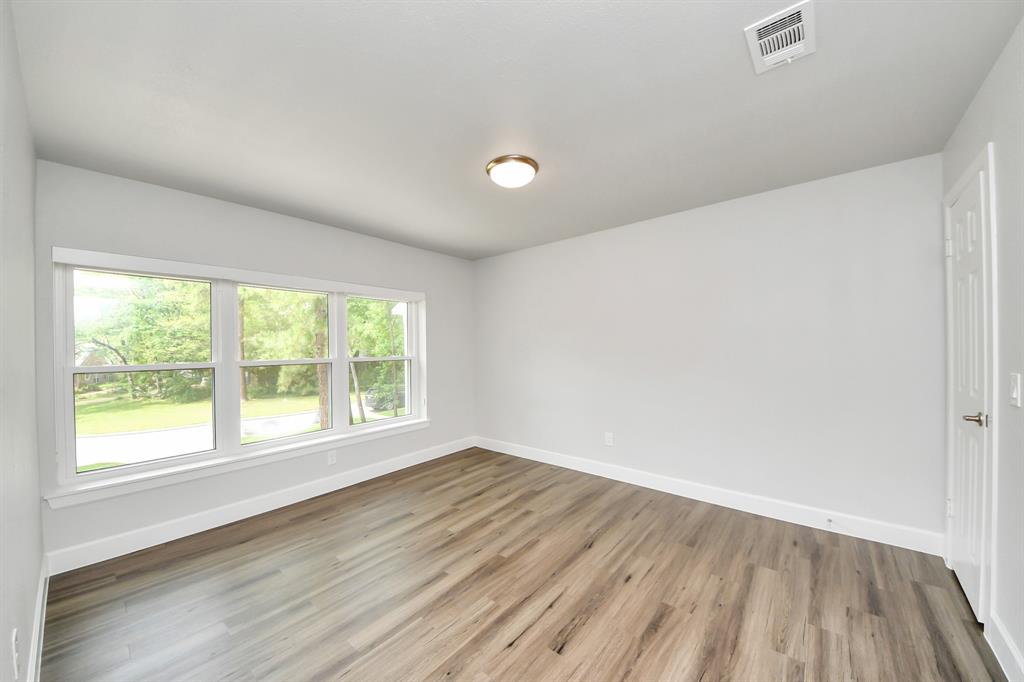 14 Tall Sky Place, The Woodlands, Texas image 31