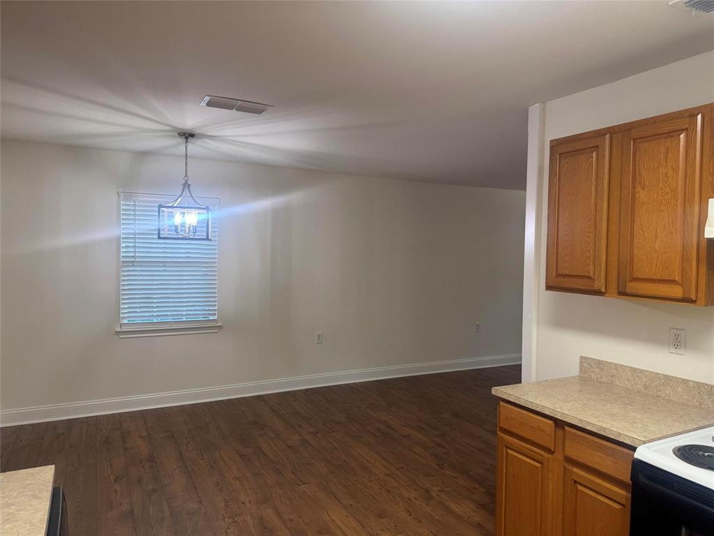 1412 Park Lane