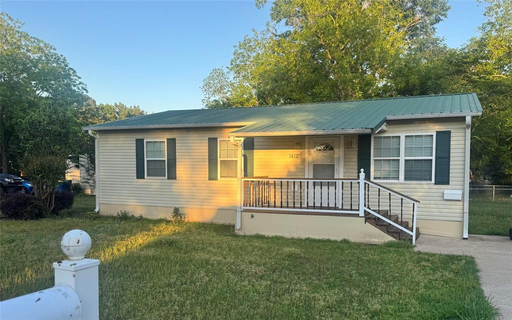 1412 Park Lane, Kilgore, Texas image 1