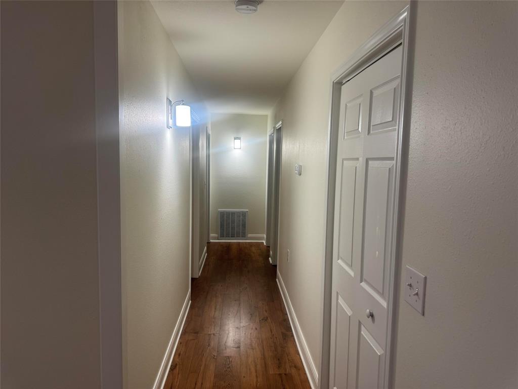 1412 Park Lane