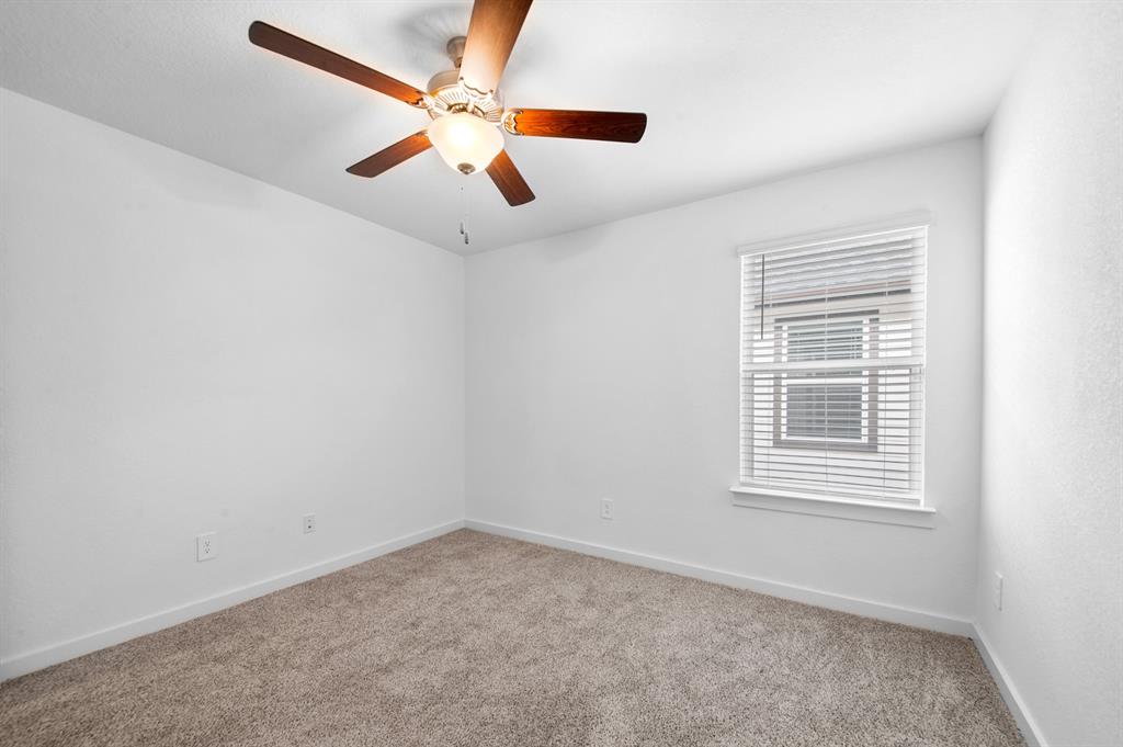 1115 Sommerville Drive, Rosharon, Texas image 22