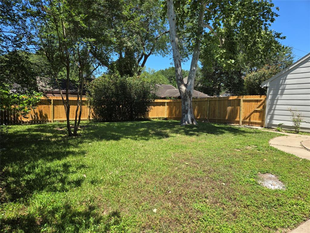 306 Houghton Road, Katy, Texas image 39