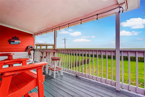 A home in Port Bolivar