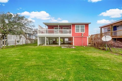 A home in Port Bolivar