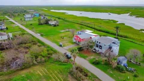 A home in Port Bolivar