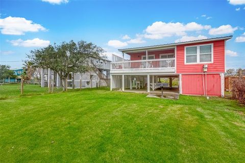 A home in Port Bolivar