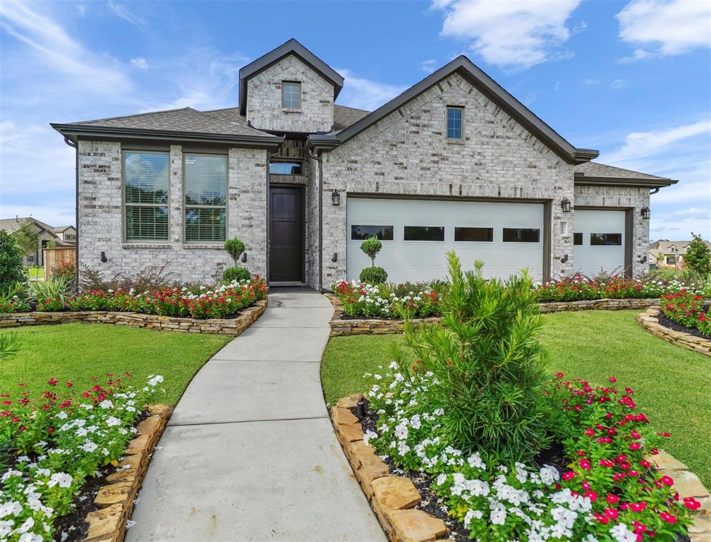 4627 Vaughan Way