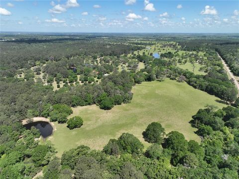 A home in Waller