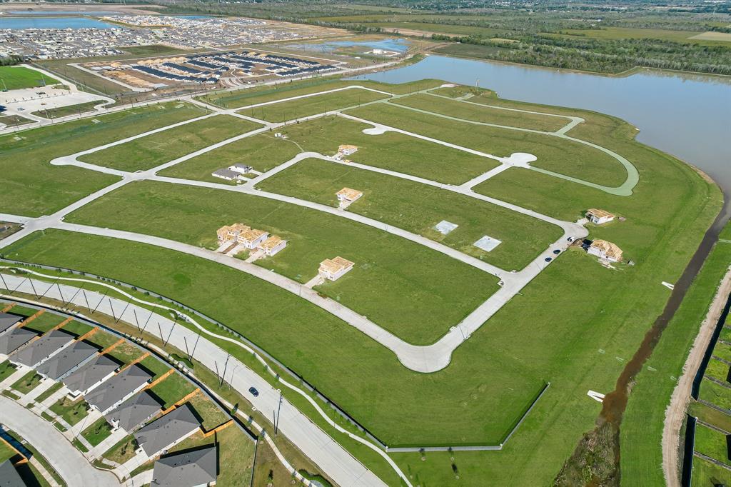 1323 Star Grass, Iowa Colony, Texas image 49